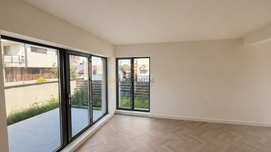 Vila moderna cu 4 camere, teren amplu - Tip duplex - Magurele - Poză 3