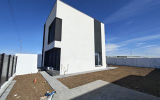Vila individuala in zona Miorita | 4 camere | Teren 300 mp - Poză 3