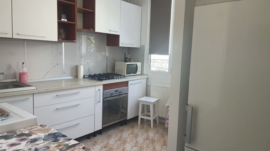 Apartament 2 camere decomandat de inchiriat, 50 mp, metrou Pacii - Poză 2