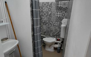 Apartament 1 camera la curte ,str. Traian - Poză 4
