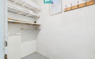 Casă cu teren generos, zonă centrală, Curtici - Poză 12