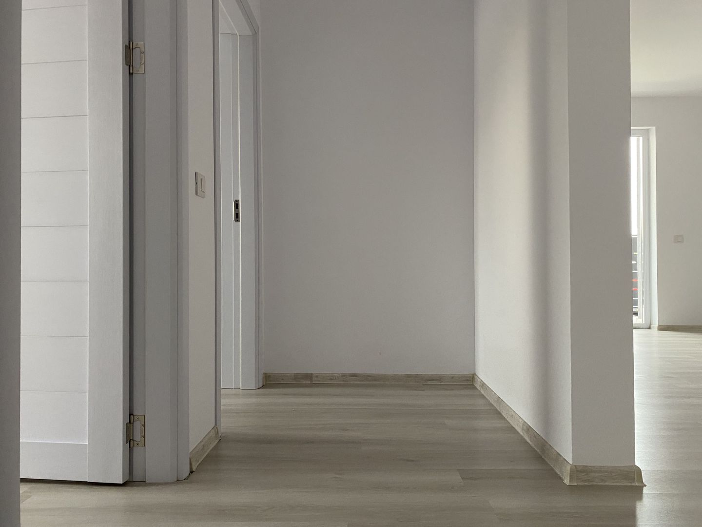 Vanzare apartament cu 3 camere - bloc nou - zona Sideco - Targoviste - Poză 9