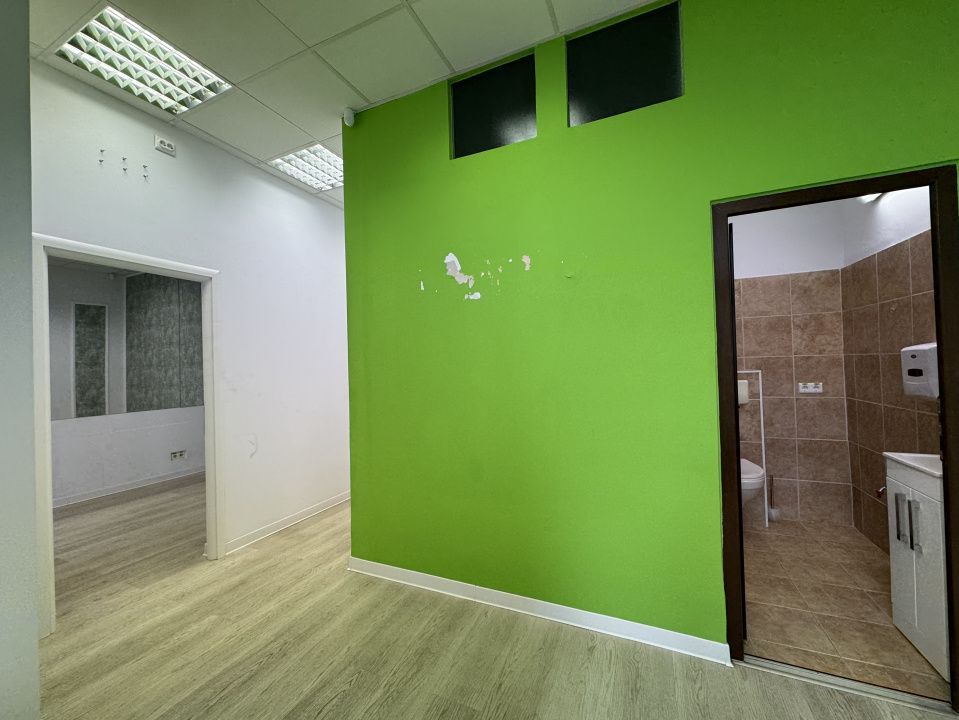Spatiu servicii, birouri, Zona Modern. Comision 0 - Poză 10