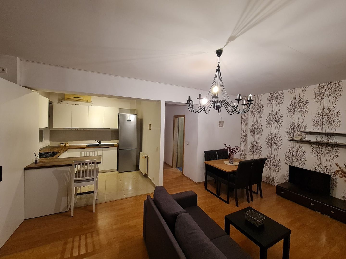 Vanzare apartament 2 camere Pallady-Fetesti - Poză 1