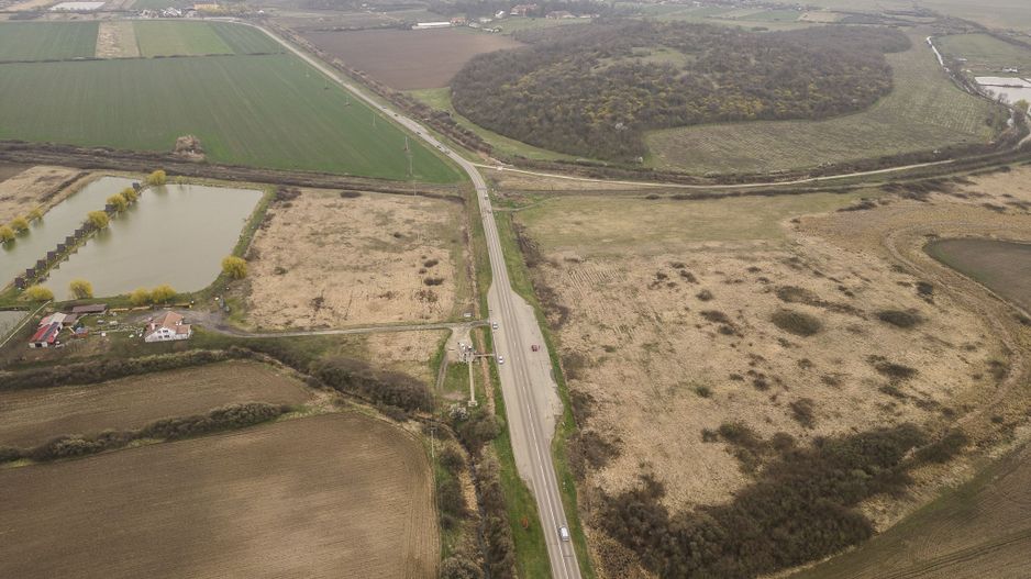 Teren extravilan in Ineu - Poză 5