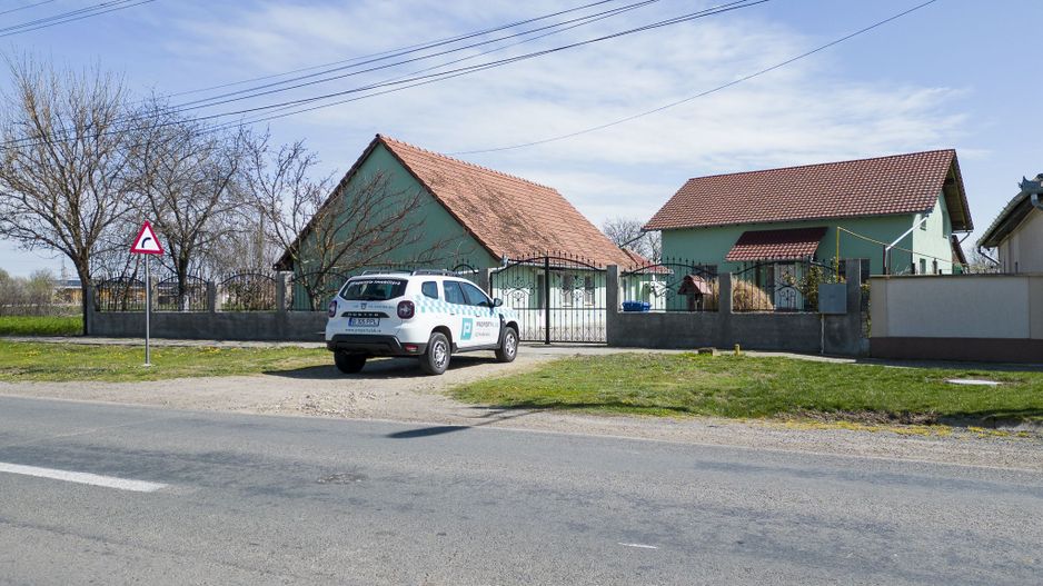 Casă cu etaj la cheie în Semlac - Poză 4