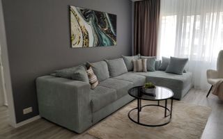 Vanzare - apartament cu 3 camere, Micro 16, renovat, mobilat nou - Poză 2