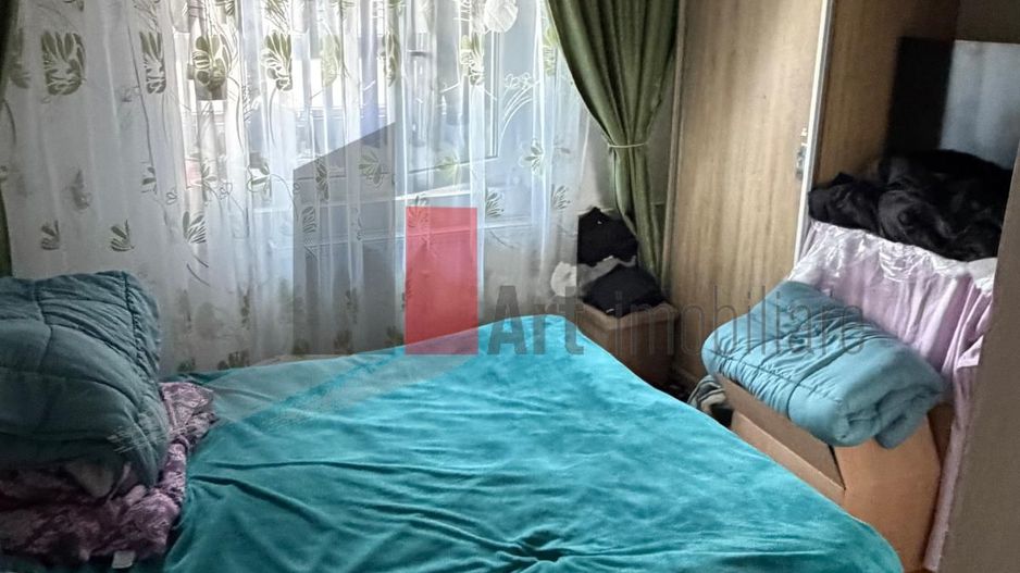 Apartament cu trei camere de vanzare-Crangasi-loc de parcare - Poză 4