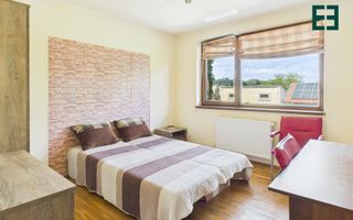 Vilă cu 6 camere - Zona Subcetate - Arad - Poză 31