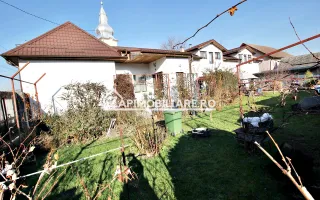 Casa 8 camere,4 bai,482mp,1.100mp teren,2 garaje,0% comision - Poză 23