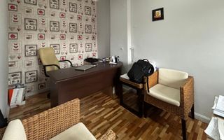 Spatiu de birouri ultra central - Poză 6