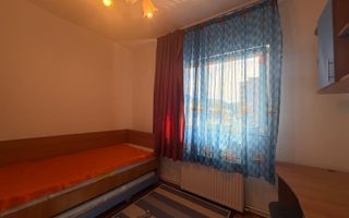 Apartament 3 camere decomandat cu 2 băi în Calea București - Poză 7