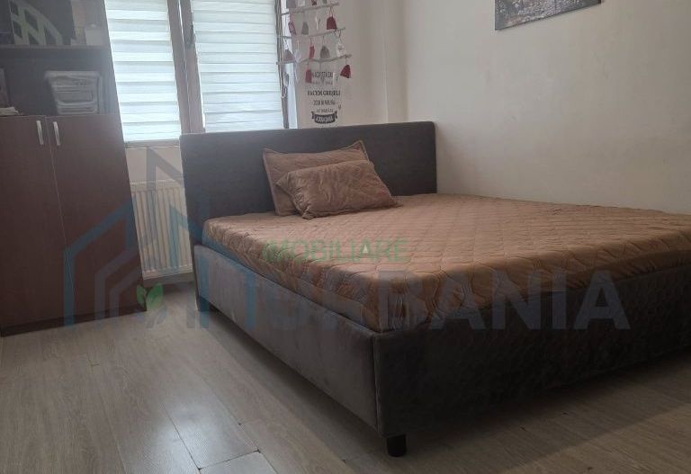 Vând apartament cu 1 camera complet mobilat - Poză 8