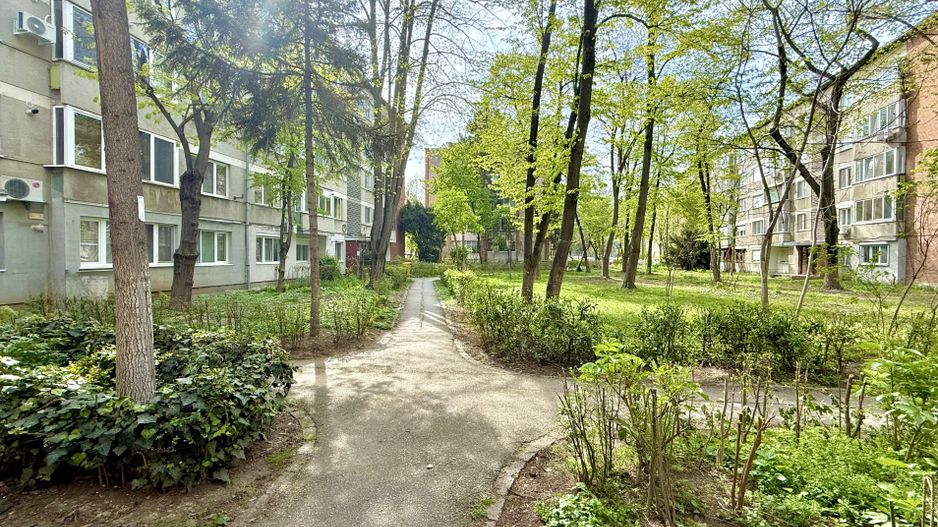 Apartament cu 3 camere zona Central - Medicină - Poză 4