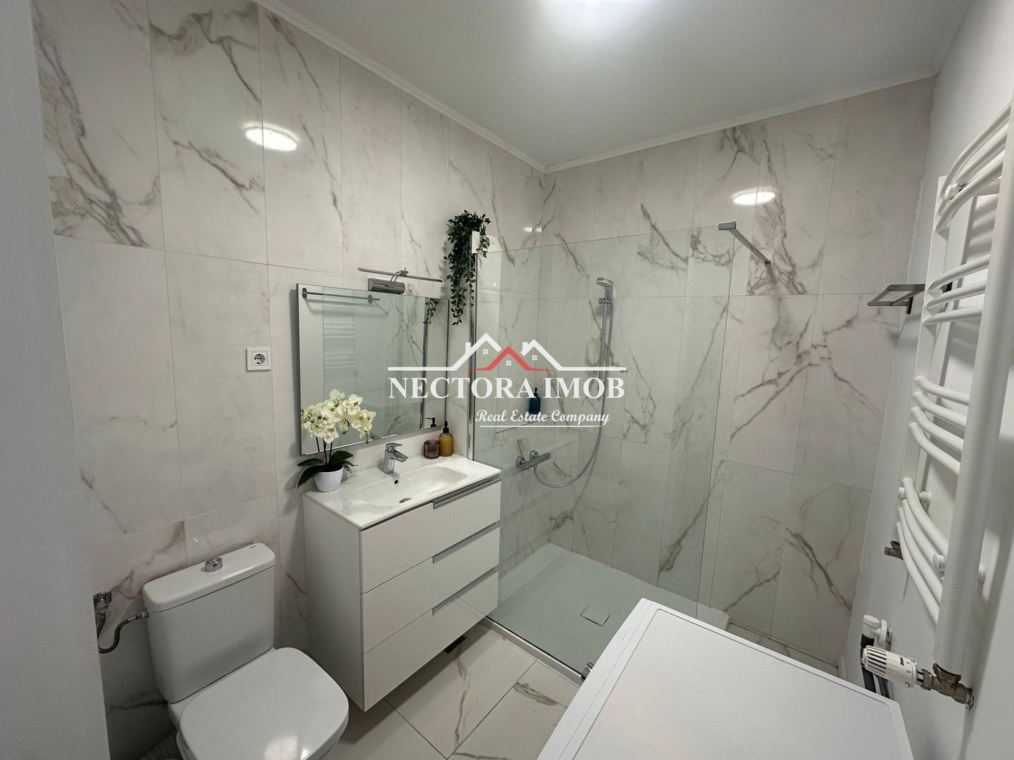NECTORA IMOB-Apartament 2 camere,Etaj 3, Complex Luceafarul, Utilat - Poză 5