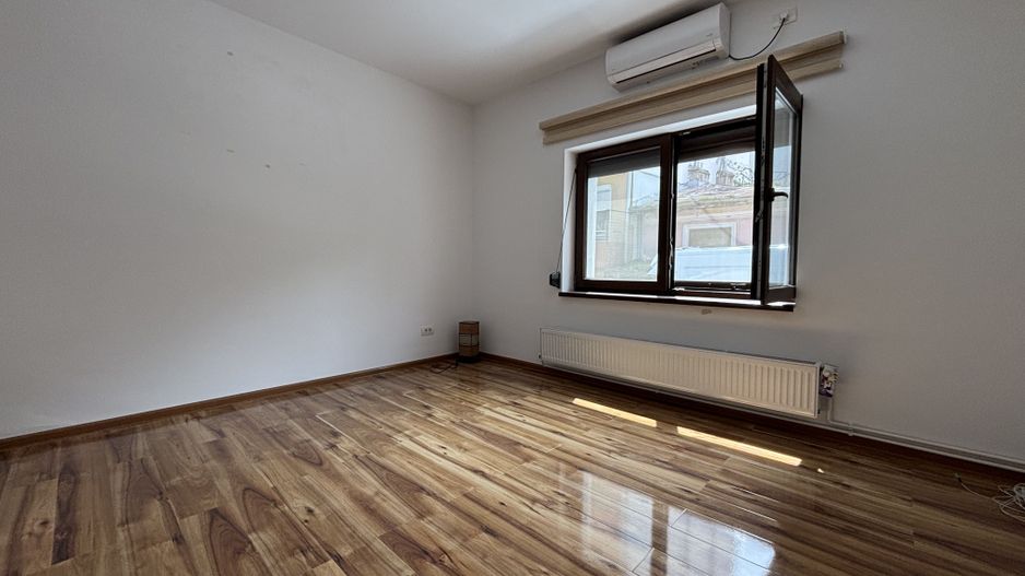 VILA | 2 CAMERE | CURTE - Poză 4