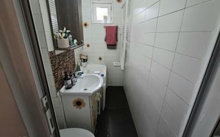 De vanzare Apartament 4 camere, Zona Inel 2 - Poză 8