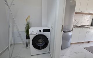 Garsoniera noua, gata de locuit, mobilata modern, Metrou Aparatori - Poză 9