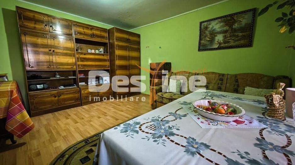 Casă 4 camere și 720 mp teren + beci și anexe - Poză 8