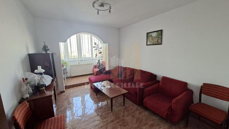Apartament 3 camere semidecomandat Apolo Brasov - Poză 1
