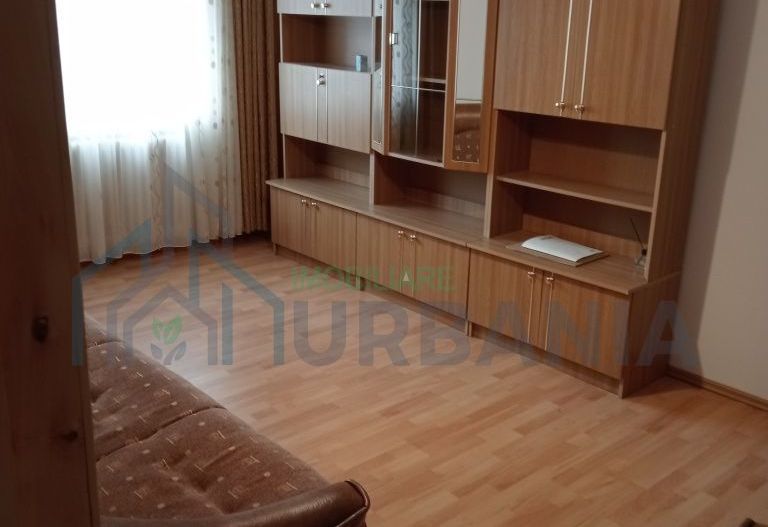 Apartament 2 camere, zona Nicolina 1, Iași – decomandat, scară renovată - Poză 1