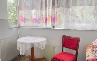 Apartament decomandat cu 2 camere zona centrala - Poză 6