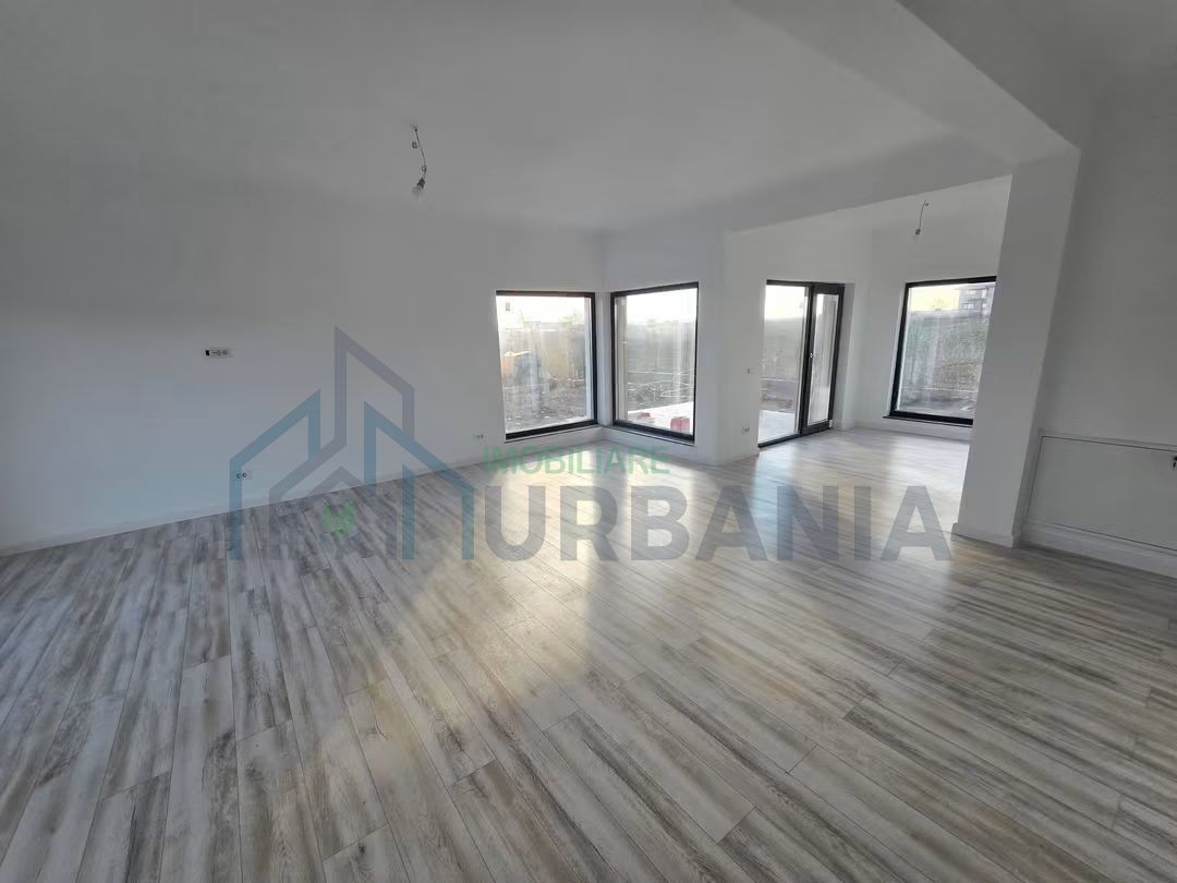 Casă P+1 în Miroslava, strada Zorilor – 4 camere, 2 băi, 4 terase, curte 350 mp - Poză 8