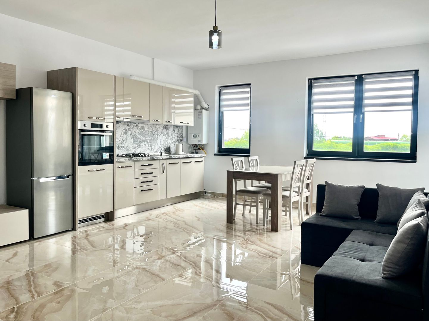 Apartament 2 Camere, luminos si modern,  Braytim - Calea Urseni - Poză 1