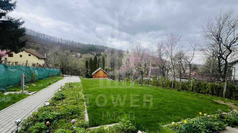 Casă de vacanță în Tocile - Poză 3