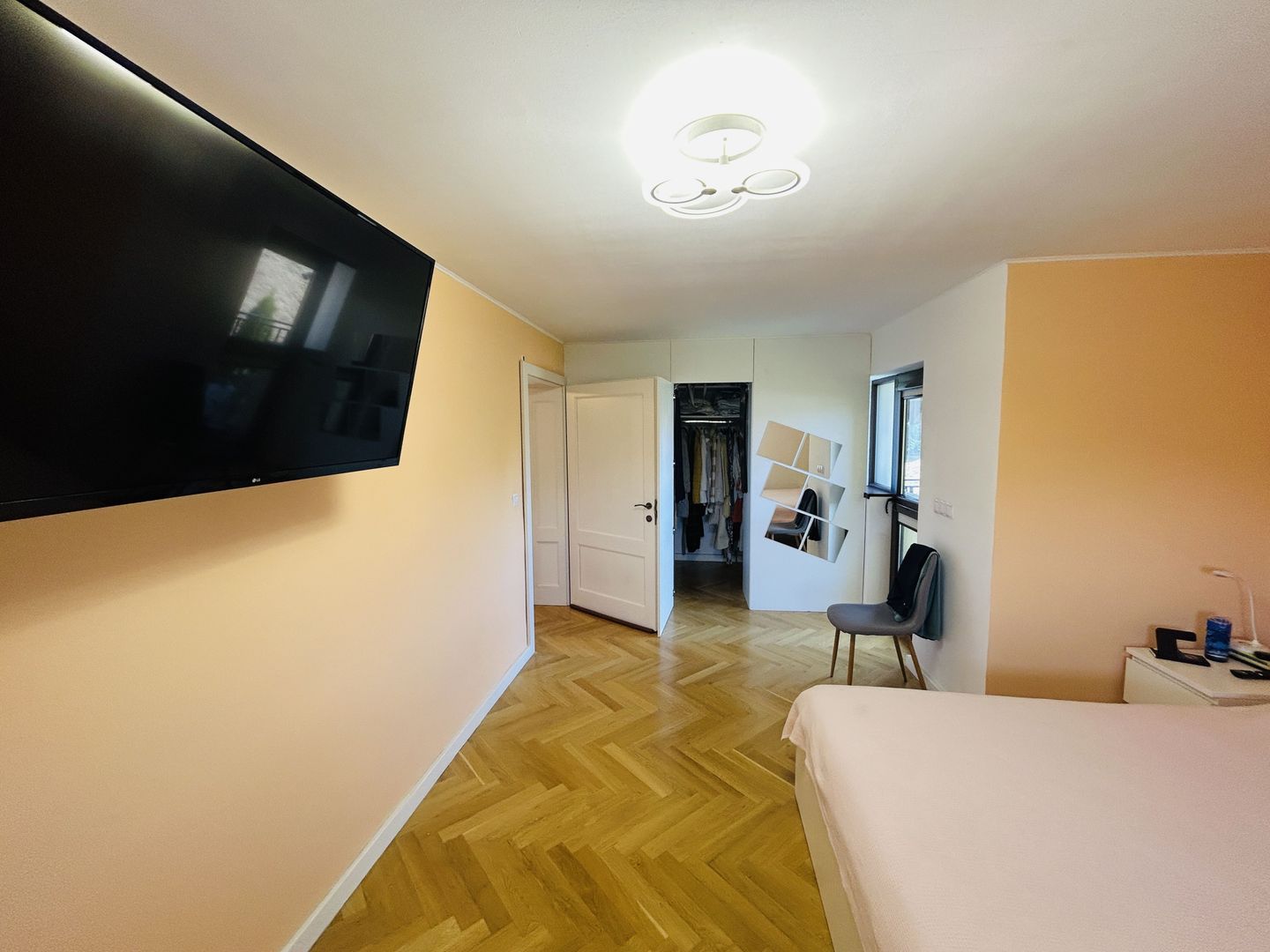 Casa individuala in Lazaret, langa Hotel Hermanns, la cheie - Poză 6