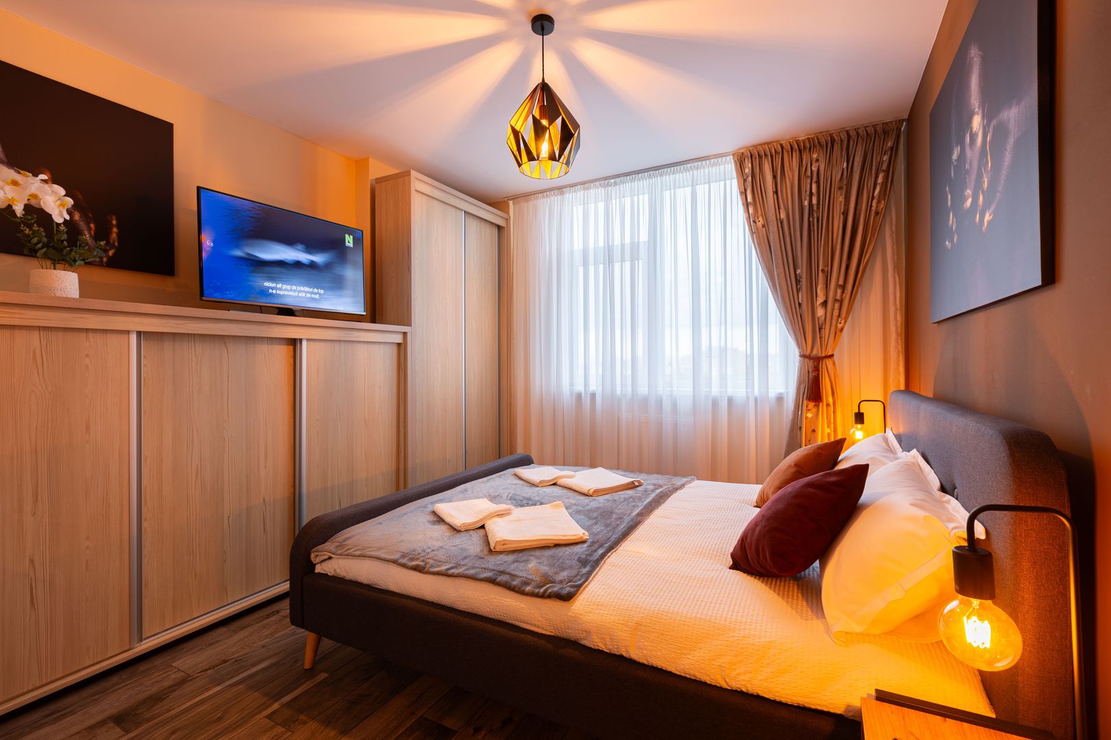 OCAZIE: Apartament cu 2 camere, LUX, la cheie! - Poză 6