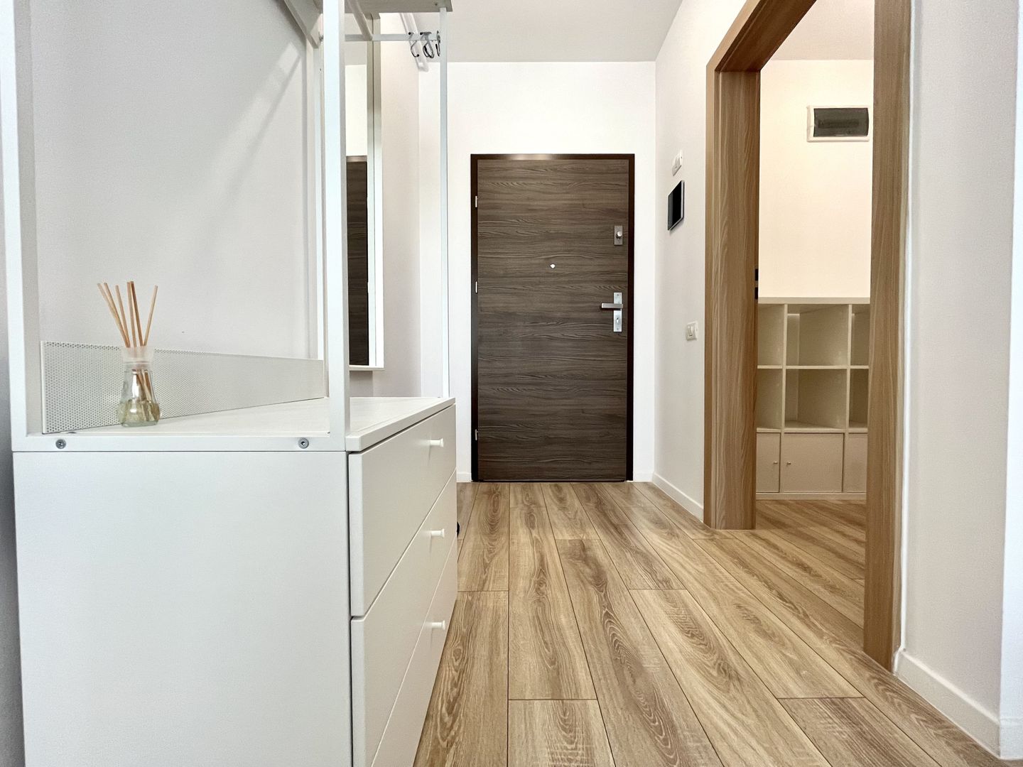 Apartament  vibrant si primitor,  cu priveliște superbă – XCITY Tower - Poză 18