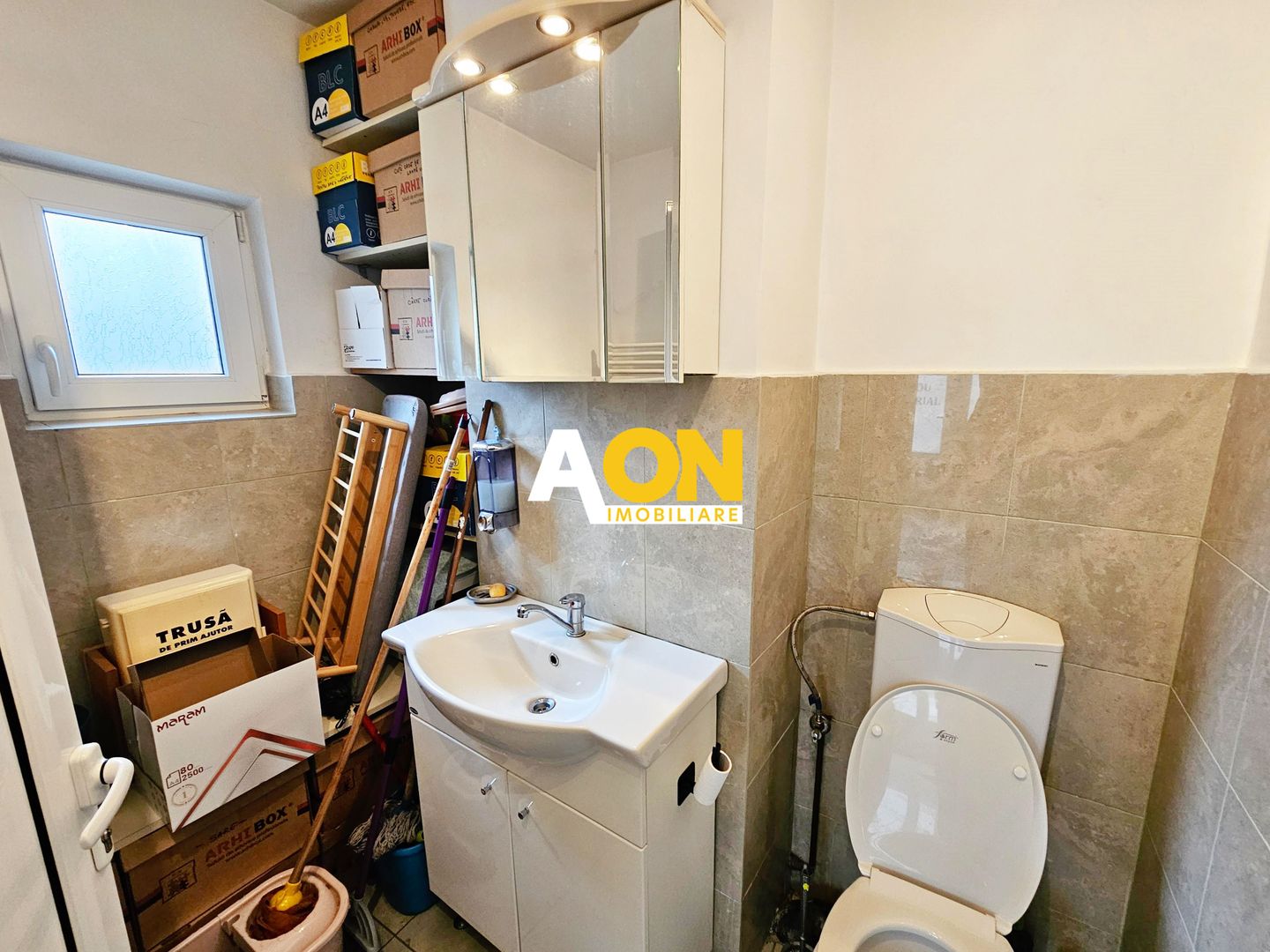 Spatiu de birouri de vanzare Cetate, 50 mp, zona Stadion - Parter - Poză 7