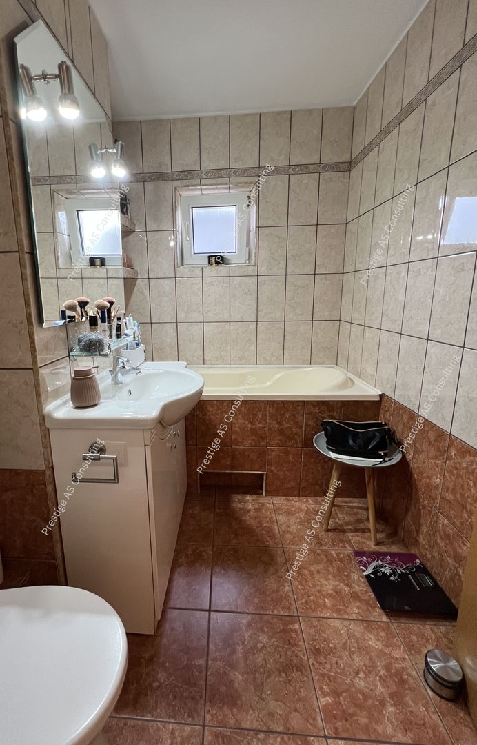 Apartament 4 Camere 2 Bai 80mp+ Garaj | Etaj 3 | Zona Timocului - Poză 10