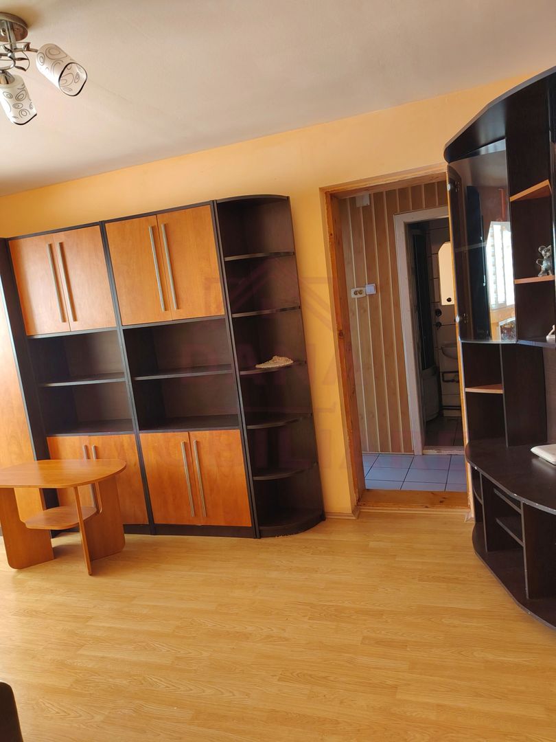 APARTAMENT 2 CAMERE\  42 MP SUPRAFAȚĂ UTILĂ\OȚELLU-ROȘU\ZONĂ CENTRALĂ - Poză 3