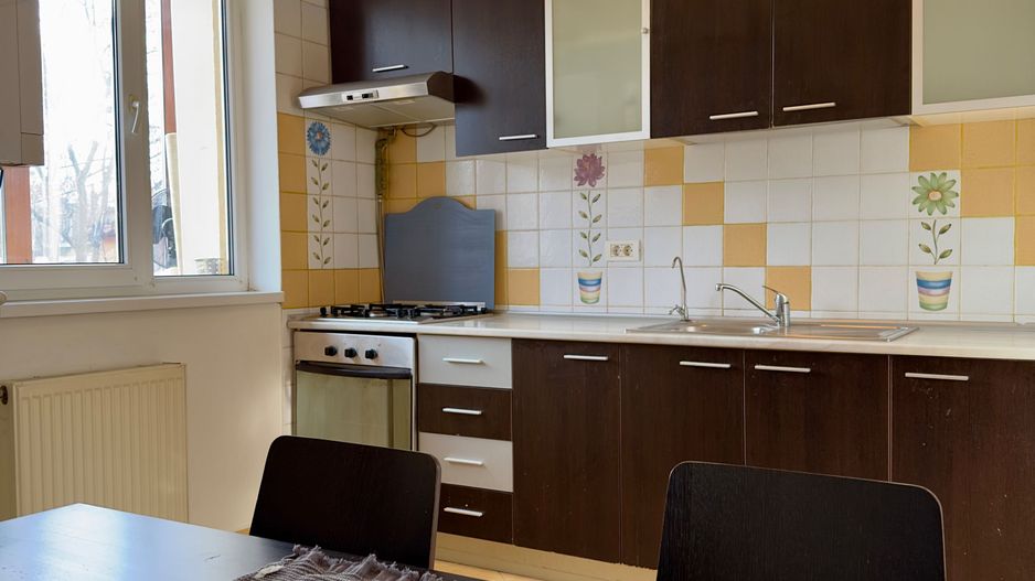 2 camere, bloc 2007, metrou Crangasi, parcare inclusa, centrala proprie - Poză 9