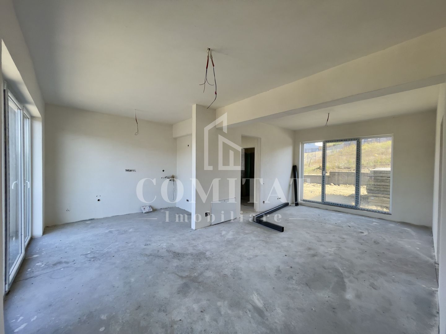 Case cuplate finalizate la intrare în Chinteni - Poză 7