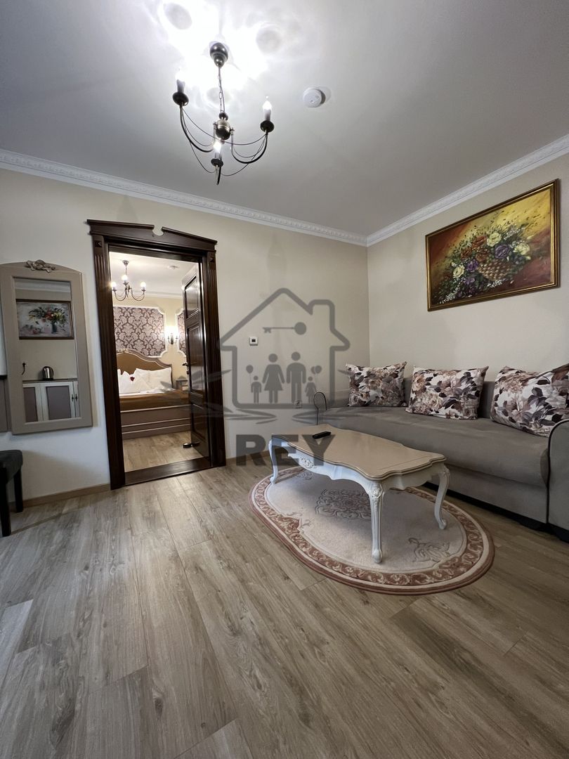 Vila de vanzare in zona Centrala/Orasul de jos - Poză 3