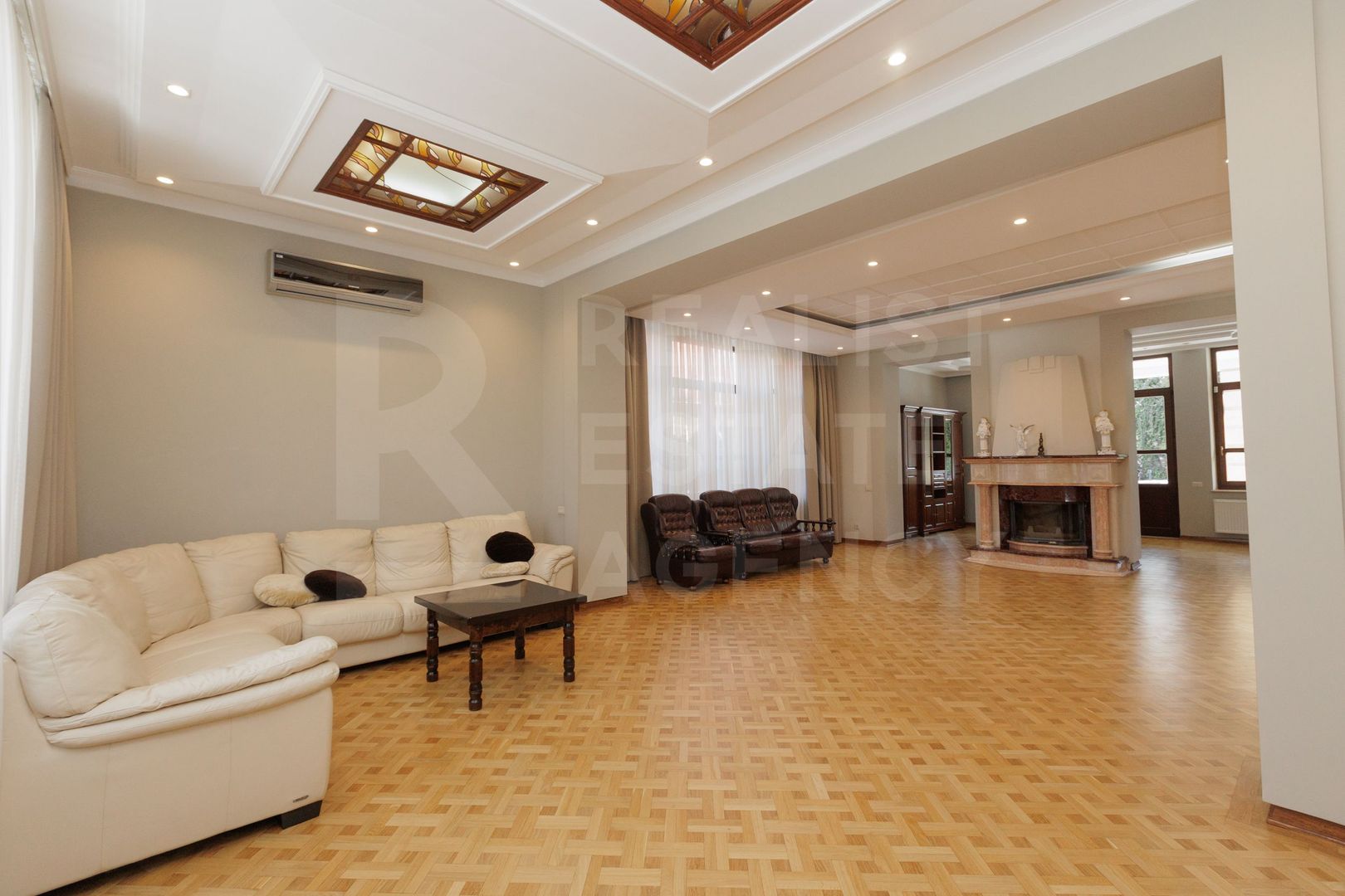 Chirie, casă, 3 nivele, strada Frumoasa, Centru - Poză 8