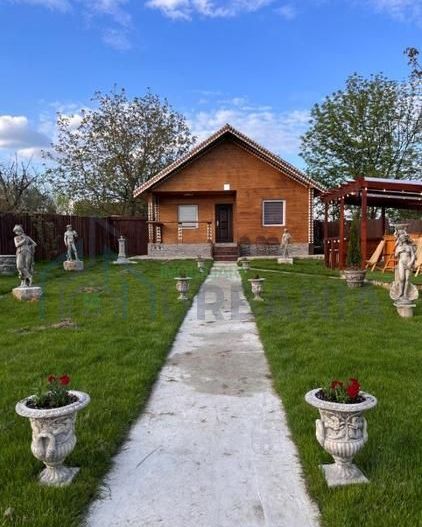 Clădire rezidențială de 850 mp utili, 15 camere, Poiana (Schitu Duca) – ideală pentru cămin de bătrâni sau centru de recuperare - Poză 5