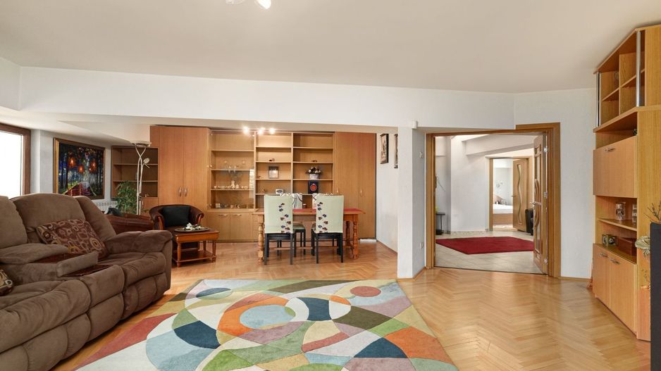 Bulevardul Unirii, apartament cu 4 camere, COMISION 0 - Poză 1