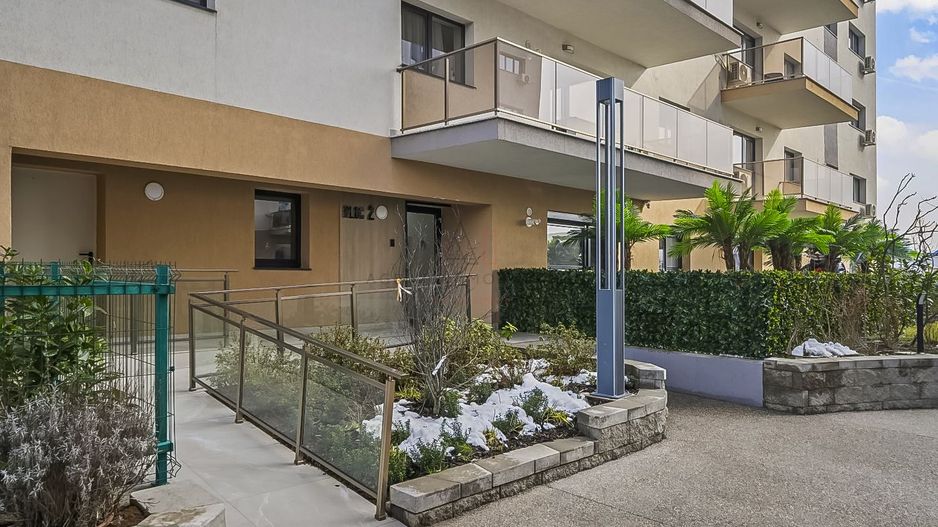 Garsoniera Designer Hils Republica 10 Min Metrou | Prima Inchiriere - Poză 14