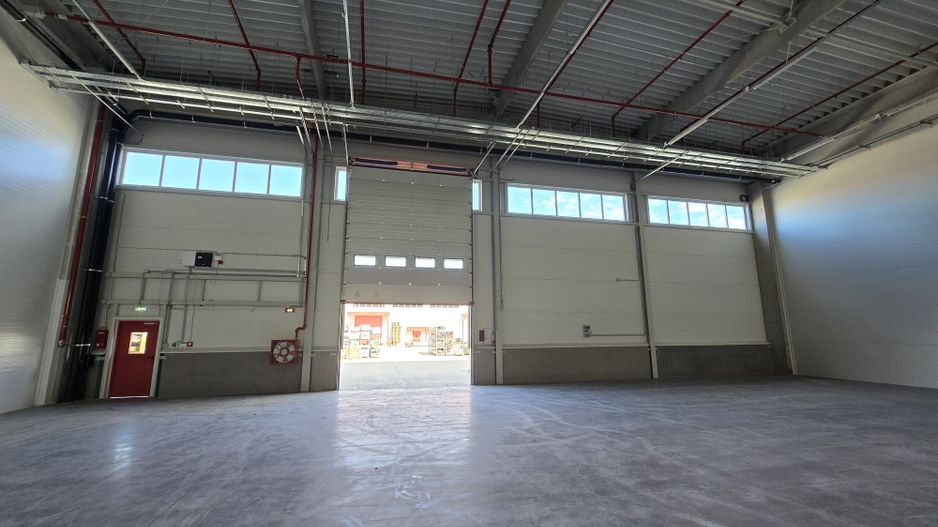 Spațiu industrial de  2.000   mp de închiriat - Poză 2