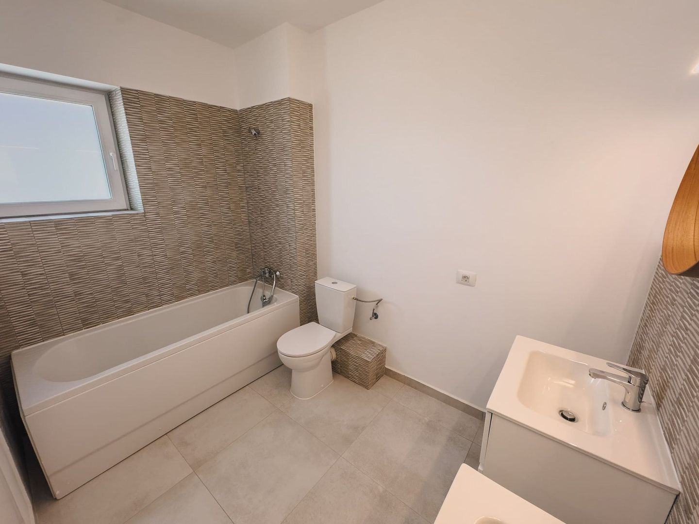 Prima Închiriere I Vilă 3 camere | Pipera Plaza | Curte privată - Poză 11