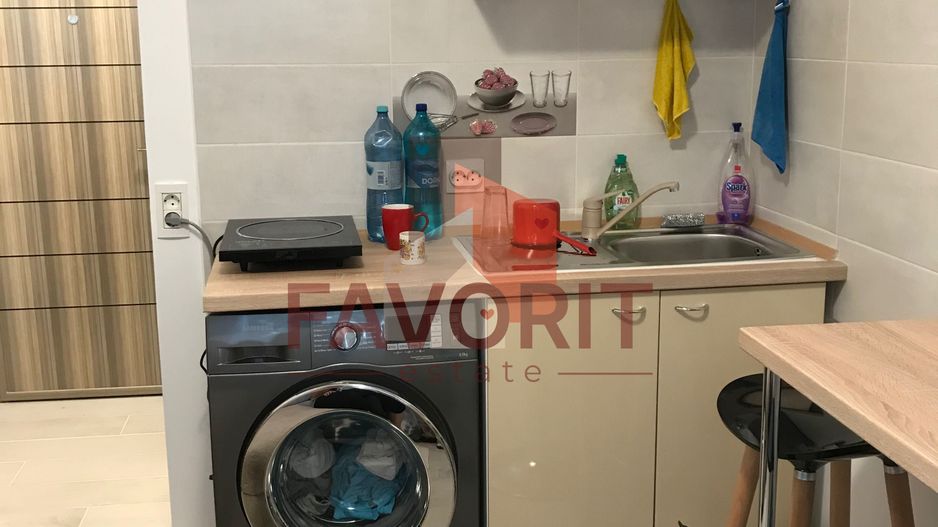 garsoniera | etaj 1 | mobilat si utilat | zona excelenta - Poză 2