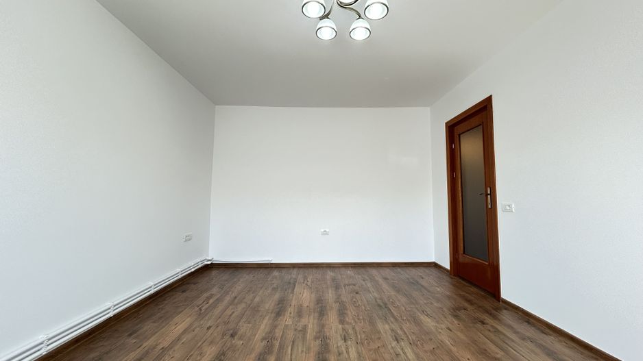 Apartament 3 camere amenajat modern centrala termica Galeriile Soveja - Poză 4