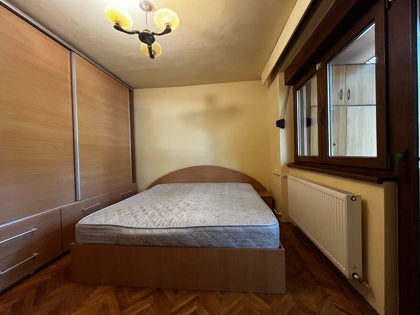 Apartament 4 camere + garaj | Etaj 1 | Zona Centrală – Medicină - Poză 15