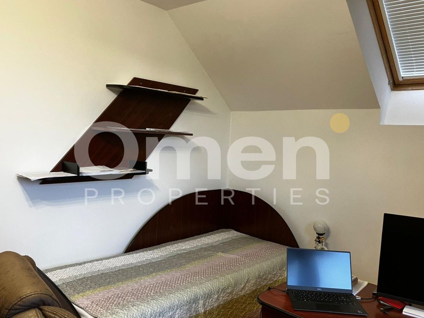 Vilă de închiriat – 260 mp utili, teren 1300 mp, 5 dormitoare, 3 băi, 3 balcoane - Poză 14