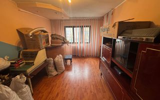APARTAMENT 3 CAMERE ETAJ 1 GRUI - Poză 1