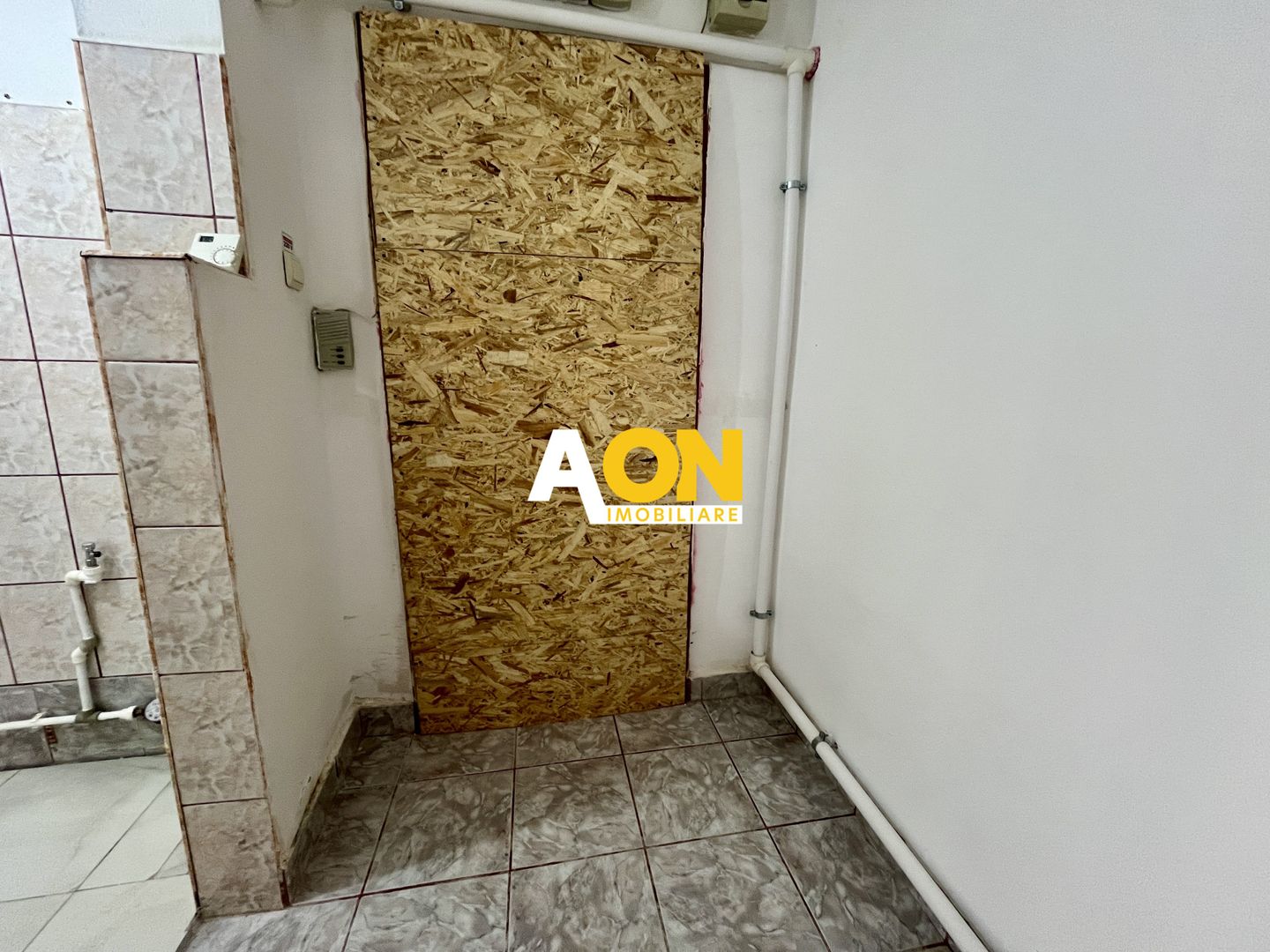 Spațiu Comercial, Zona Bulevardului Transilvania, Trafic Pietonal - Poză 5